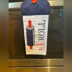 - - Handmade decorative kitchen hand towel.Attaches to appliance handle.